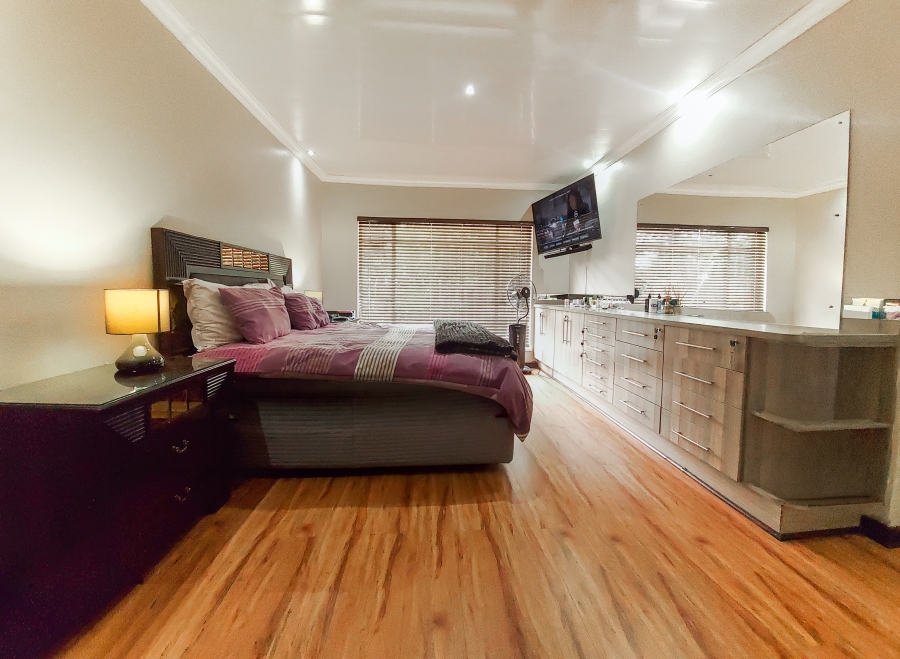 3 Bedroom Property for Sale in Vaalpark Free State